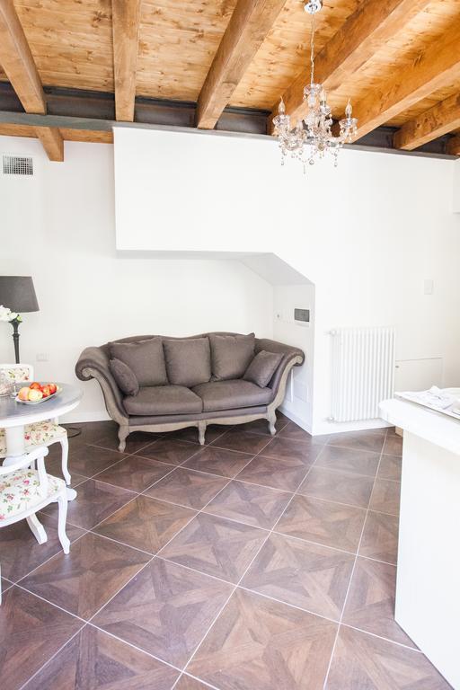 Alessia'S Place Комо Экстерьер фото