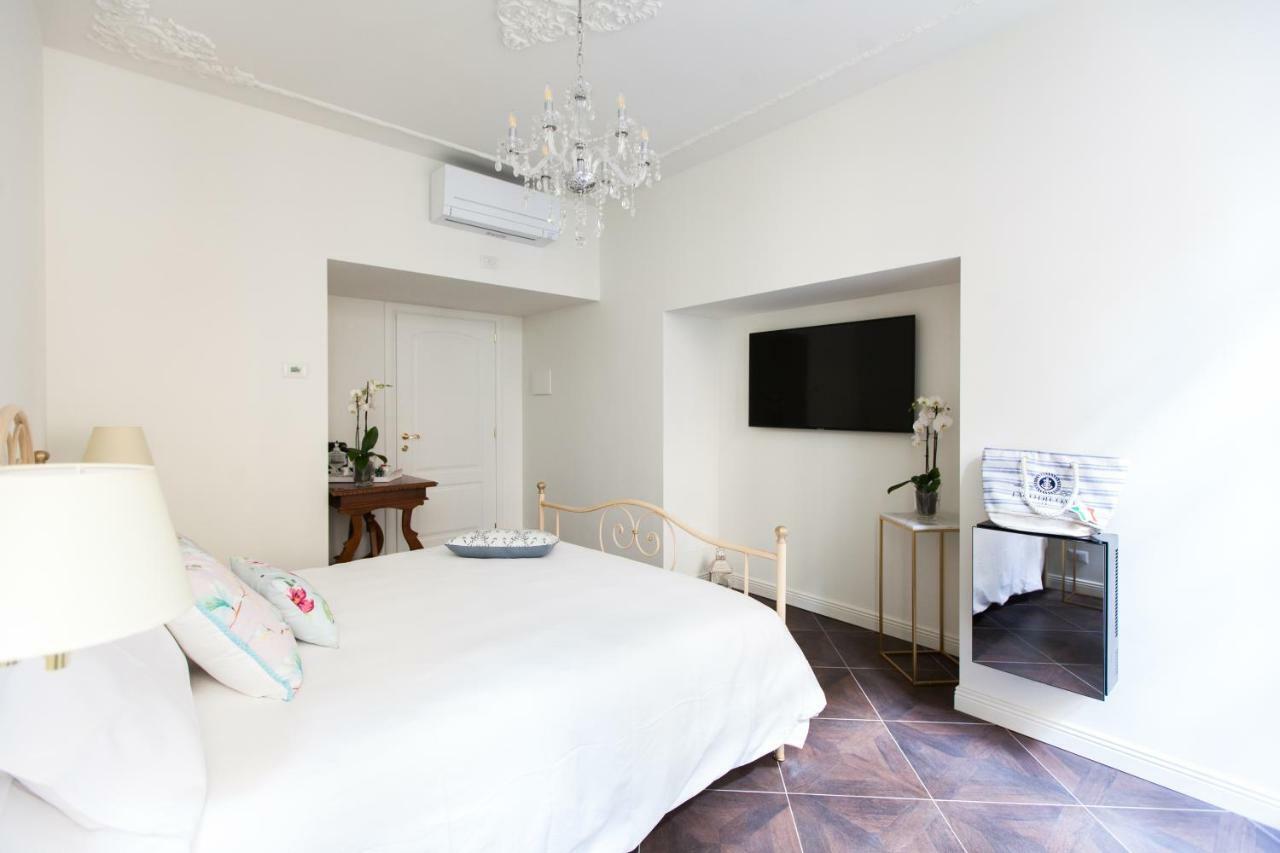 Alessia'S Place Комо Экстерьер фото