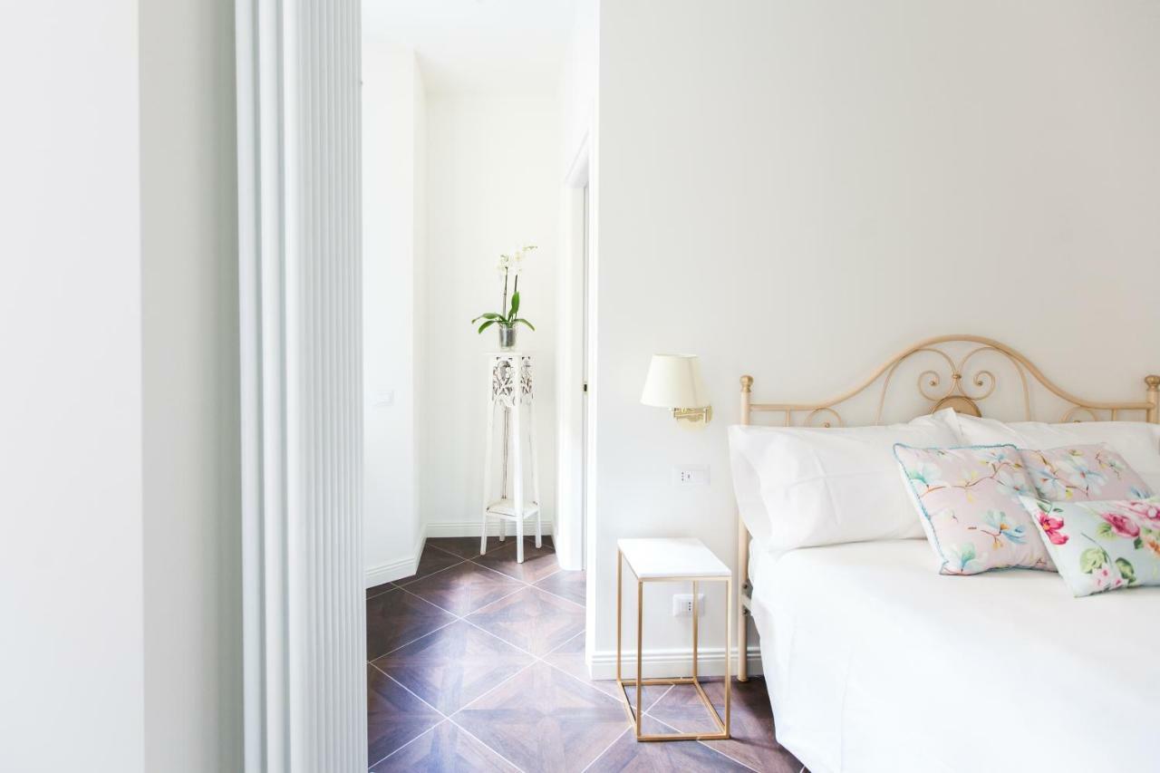 Alessia'S Place Комо Экстерьер фото